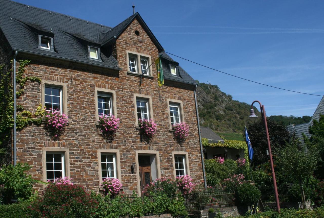 Winzerhof Gietzen Hotel Hatzenport Екстериор снимка