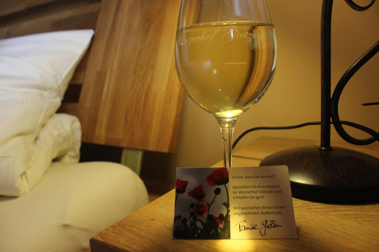 Winzerhof Gietzen Hotel Hatzenport Екстериор снимка
